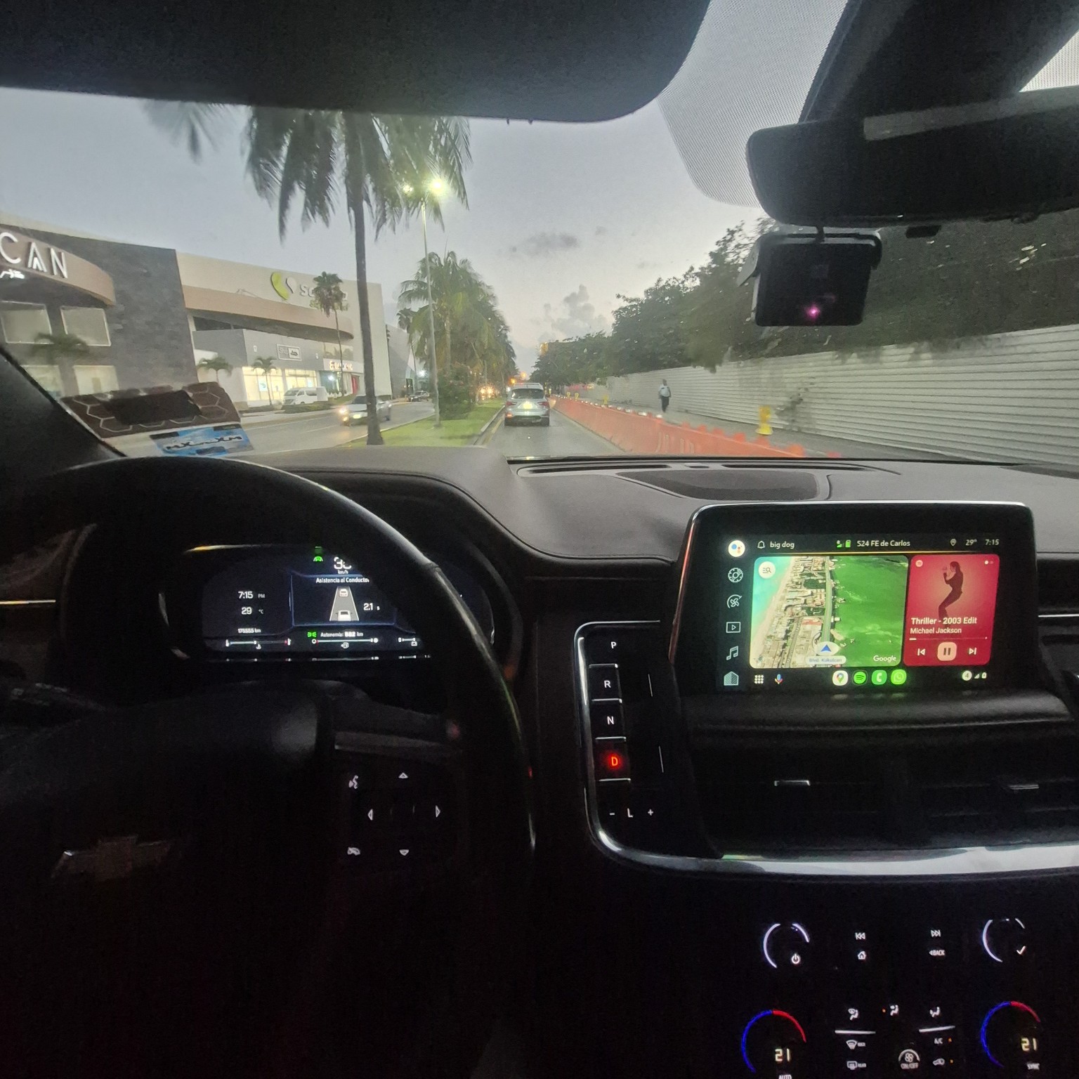 Interior real de vehículo Ford de la flota Carlyon